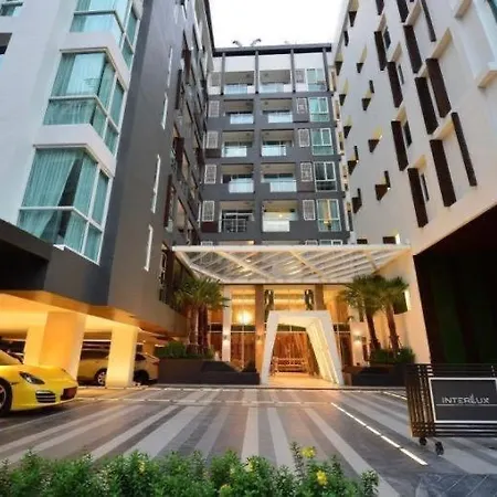 Interlux Premier Sukumvit , Nana , Bangkok Apartment